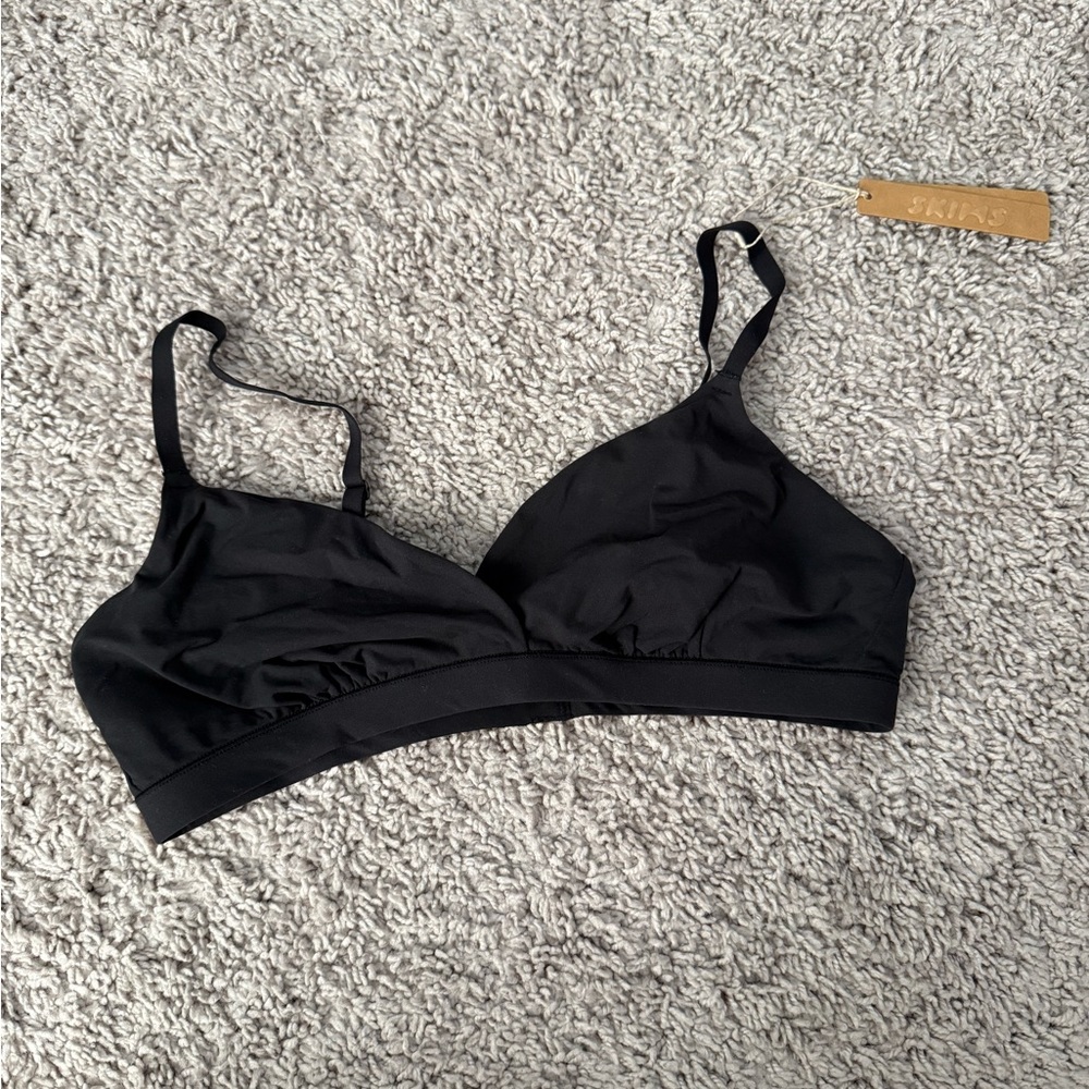 NWT Skims Black Women's Bralette - Size M